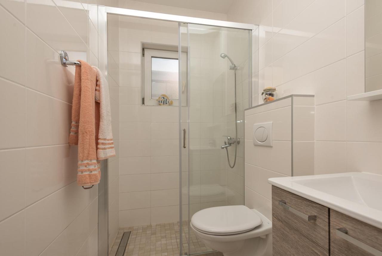 טוצפי Apartments Zora מראה חיצוני תמונה